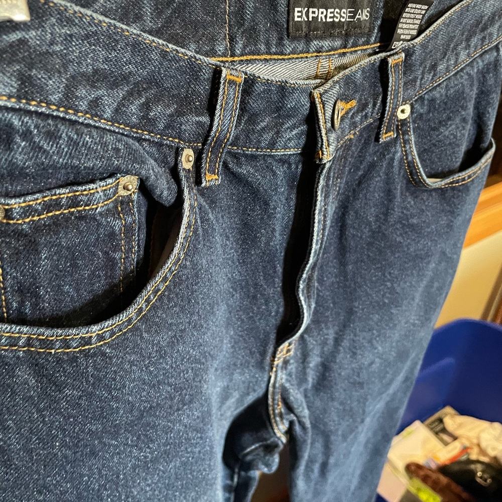 Express jeans size 9/10 R - Picture 6 of 6